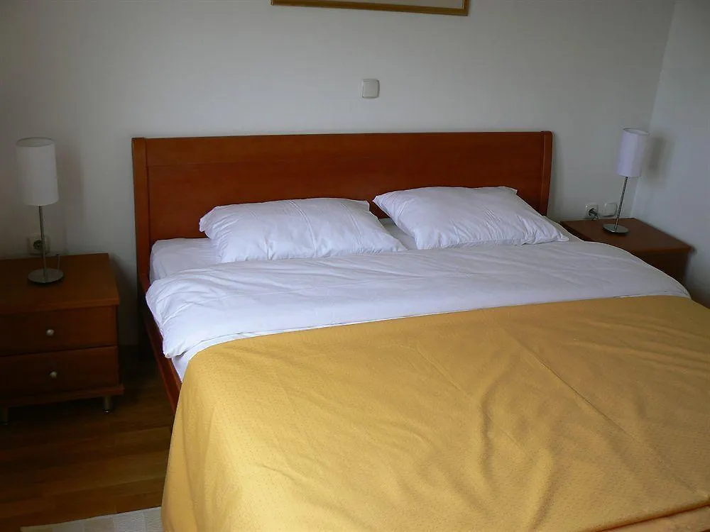 Sunset Beach Suites 4*, Kozino