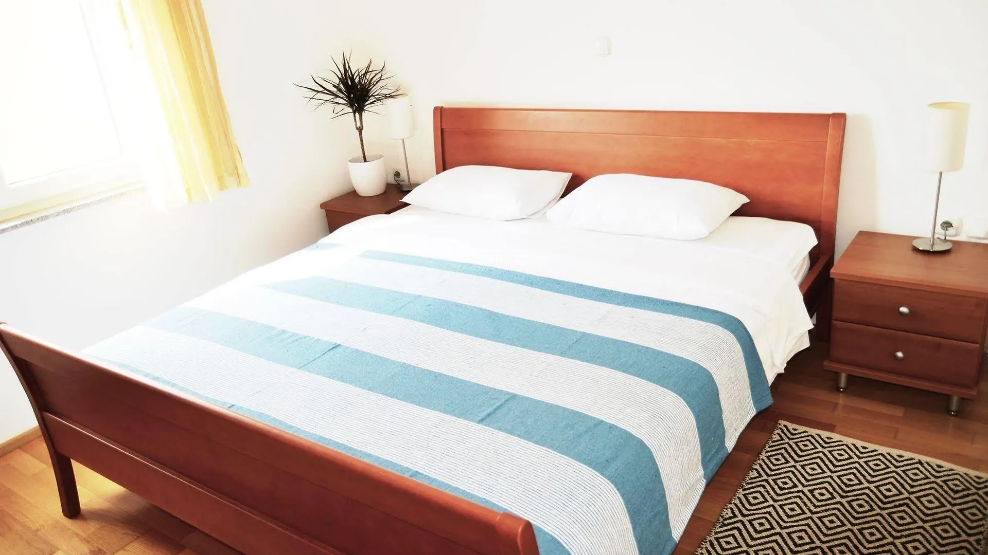 Sunset Beach Suites Hotel