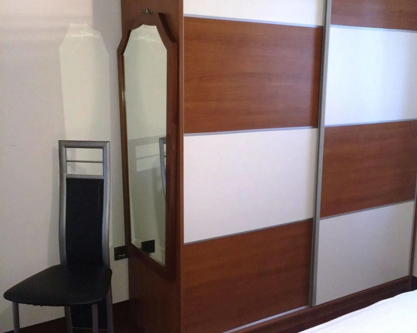 Sunset Beach Suites Kozino