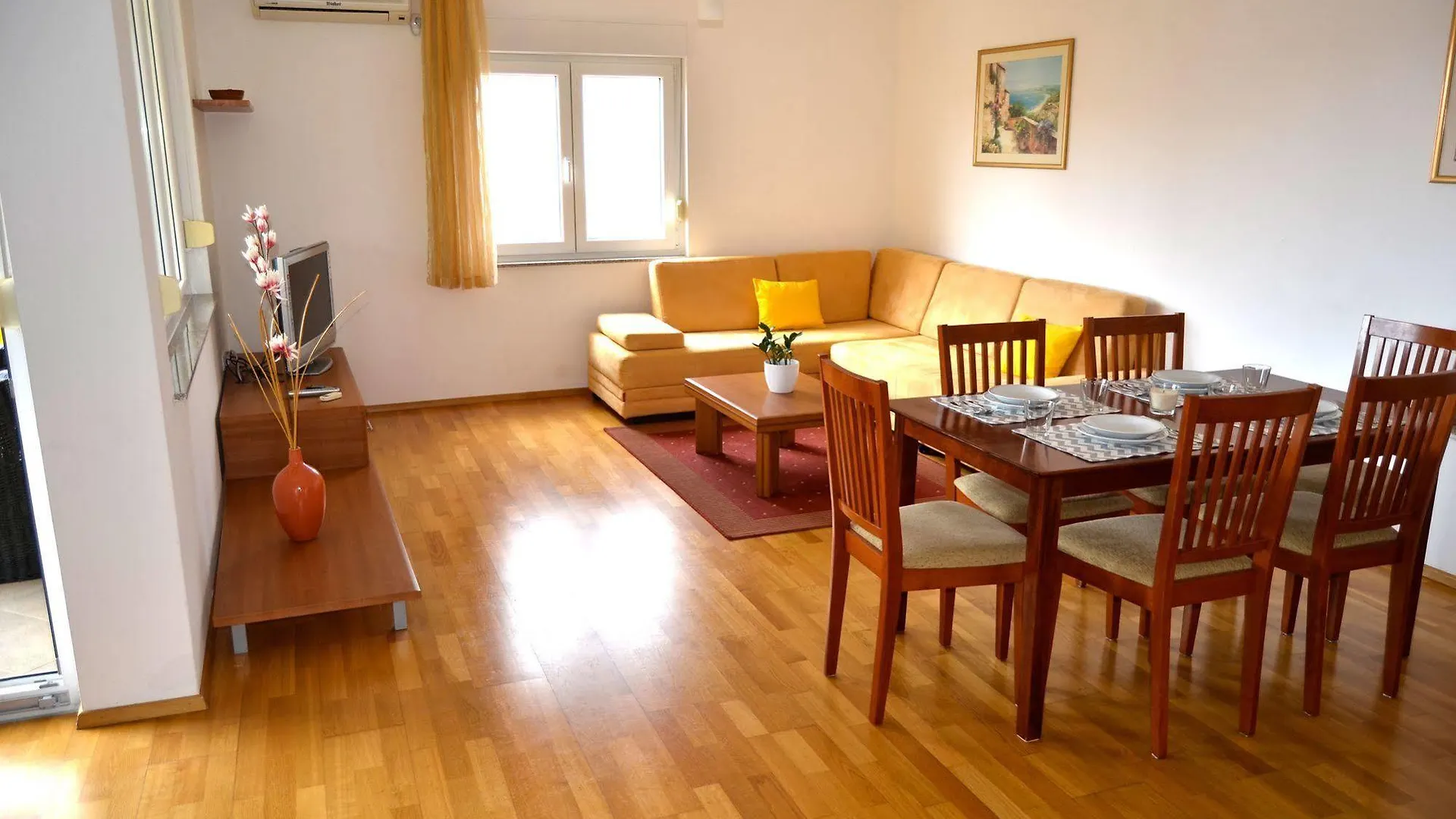 Hotel Sunset Beach Suites